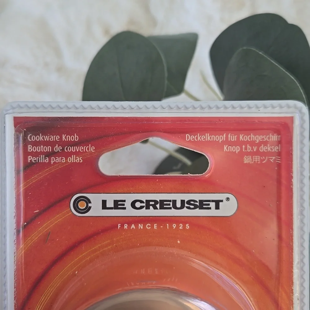 Le Creuset Copper Cookware Knob - Picture 6 of 7